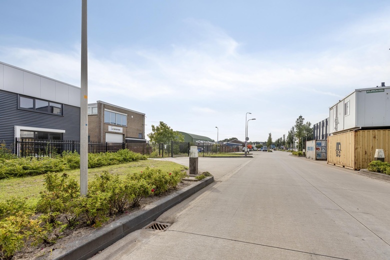 BedrijfsruimteaanBinnenhaven 50 12<br/> inEnschede BedrijfsruimteaanBinnenhaven 50 12<br/> inEnschede