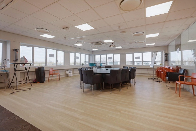 BedrijfsruimteaanHoeksteen 15<br/> inHoofddorp