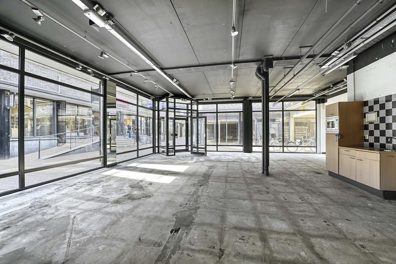 WinkelruimteaanEmmaplein 1<br/> inKatwijk WinkelruimteaanEmmaplein 1<br/> inKatwijk