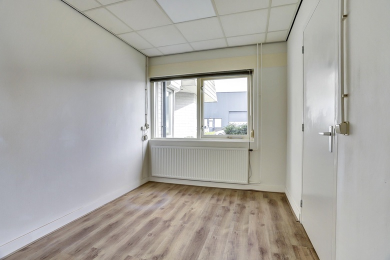 KantoorruimteaanDe Pinckart 25 - 27<br/> inNuenen KantoorruimteaanDe Pinckart 25 - 27<br/> inNuenen