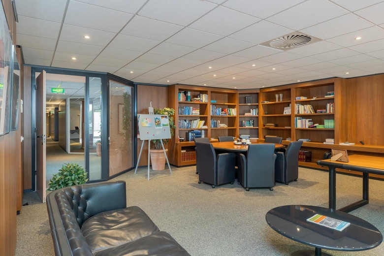 BedrijfsruimteaanKonnetlaantje 14<br/> inRijsenhout BedrijfsruimteaanKonnetlaantje 14<br/> inRijsenhout