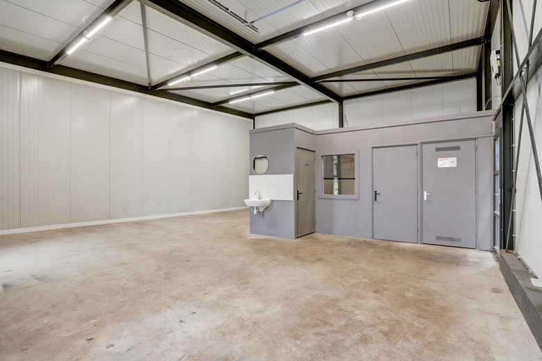 BedrijfsruimteaanOosterstraat 325 - 329<br/> inEnschede