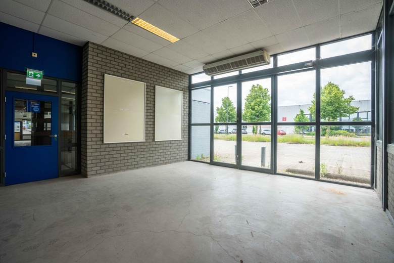 BedrijfsruimteaanDr. Nolenslaan 111<br/> inSittard