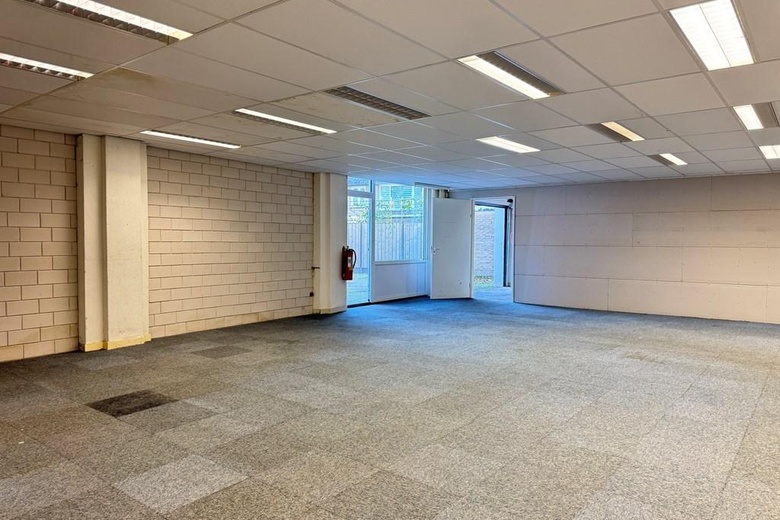 BedrijfsruimteaanWega 1<br/> inHapert