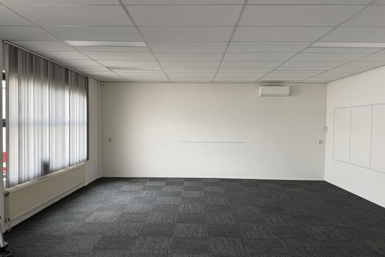 BedrijfsruimteaanGewenten 18<br/> inRoosendaal BedrijfsruimteaanGewenten 18<br/> inRoosendaal