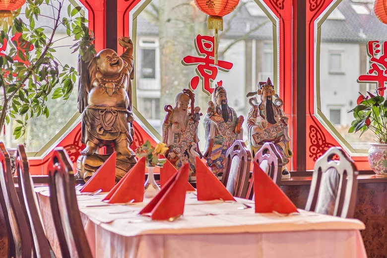 WinkelruimteaanParklaan 144 - 146<br/> inSassenheim WinkelruimteaanParklaan 144 - 146<br/> inSassenheim