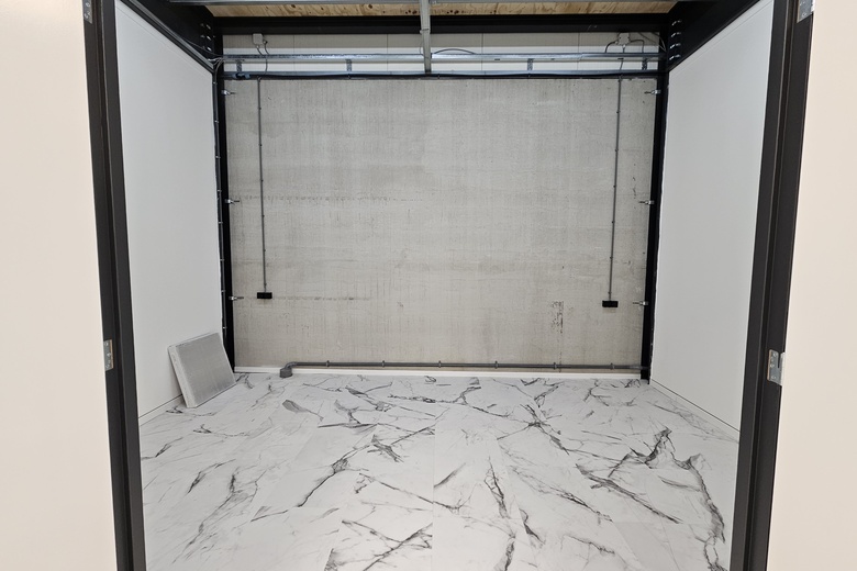 BedrijfsruimteaanSchepelstraat 47<br/> inRoermond BedrijfsruimteaanSchepelstraat 47<br/> inRoermond
