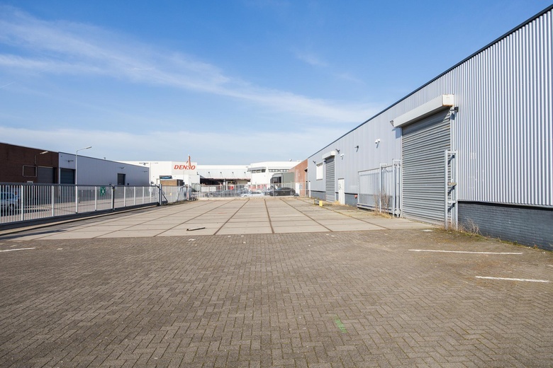 BedrijfsruimteaanHogeweyselaan 145<br/> inWeesp