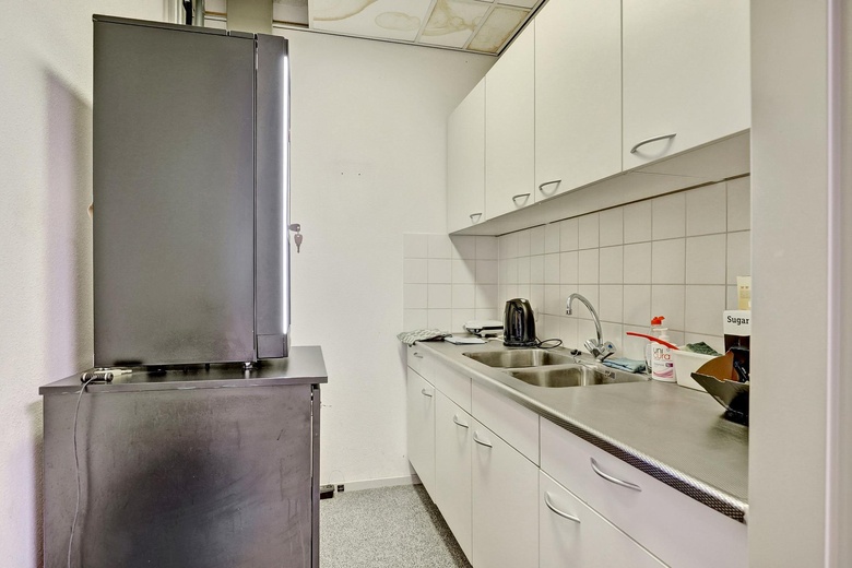 KantoorruimteaanJan van Galenstraat 41<br/> inSchiedam KantoorruimteaanJan van Galenstraat 41<br/> inSchiedam