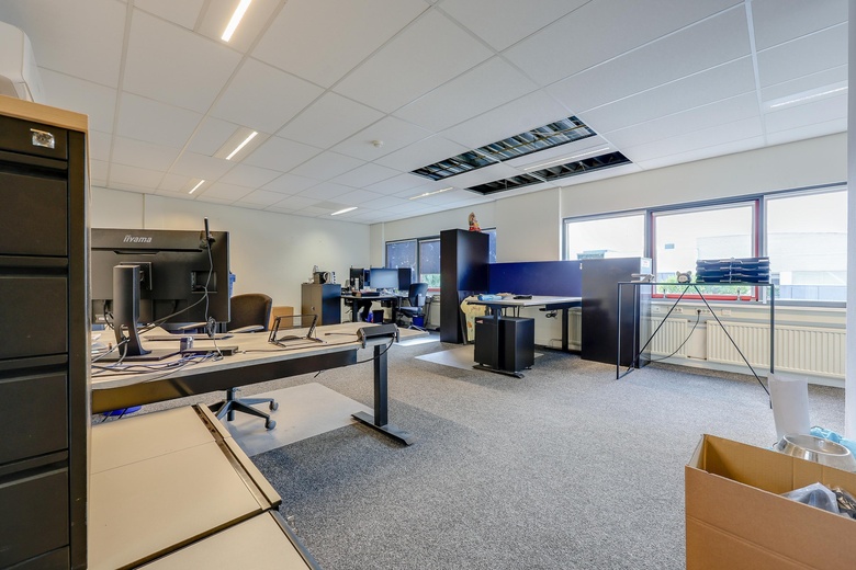 BedrijfsruimteaanAntennestraat 66<br/> inAlmere