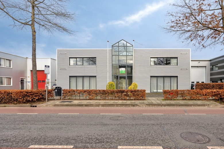 BedrijfsruimteaanSolingenstraat 49<br/> inDeventer