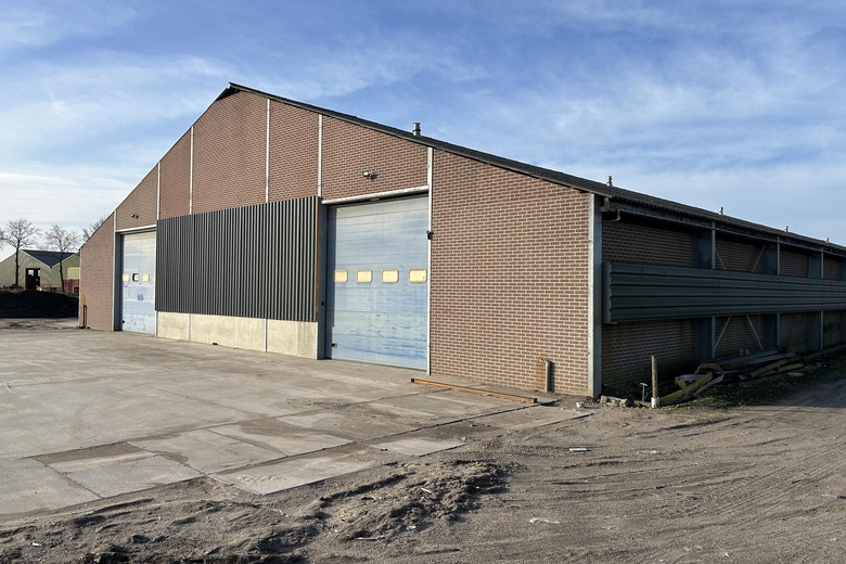 BedrijfsruimteaanAntoniusstraat 45<br/> inHeusden BedrijfsruimteaanAntoniusstraat 45<br/> inHeusden
