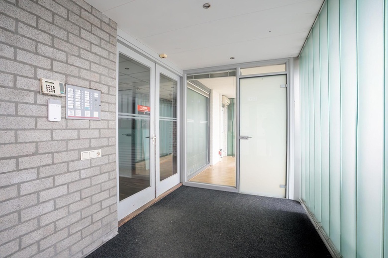 BedrijfsruimteaanParallelweg 58<br/> inGeleen BedrijfsruimteaanParallelweg 58<br/> inGeleen