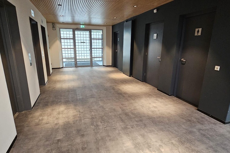 KantoorruimteaanHullenbergweg 250<br/> inAmsterdam KantoorruimteaanHullenbergweg 250<br/> inAmsterdam