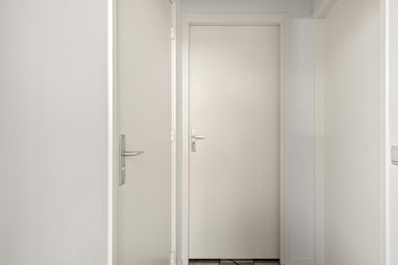 WinkelruimteaanRaadhuisplein 1<br/> inOosterbeek WinkelruimteaanRaadhuisplein 1<br/> inOosterbeek