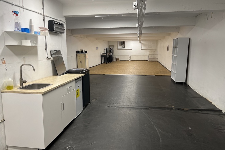 BedrijfsruimteaanNieuwe Molstraat 10<br/> inDen Haag