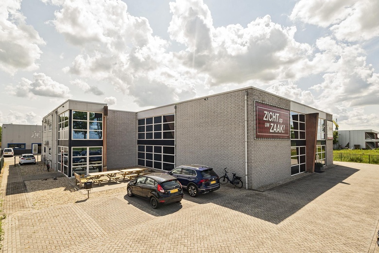 BedrijfsruimteaanRijthoek 11<br/> inHaaften