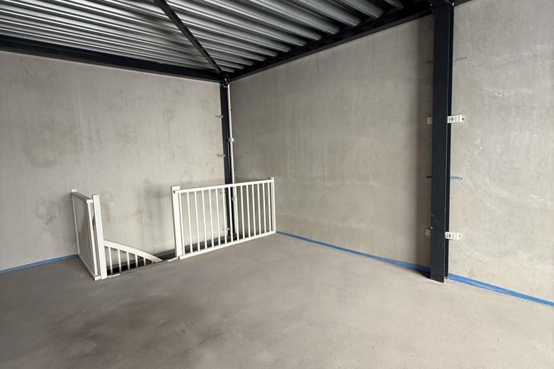 BedrijfsruimteaanHogeweyselaan 201 S<br/> inWeesp