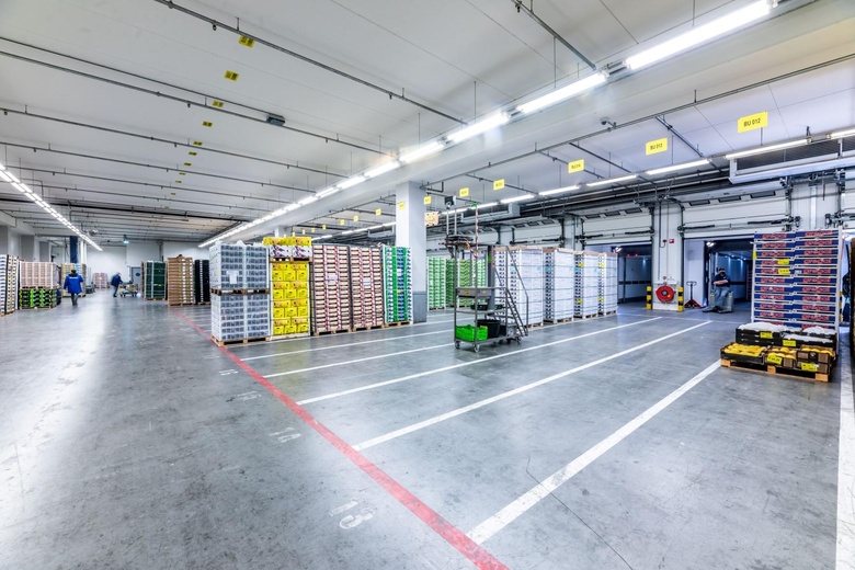 BedrijfsruimteaanSpoorlaan 12<br/> inBarendrecht BedrijfsruimteaanSpoorlaan 12<br/> inBarendrecht