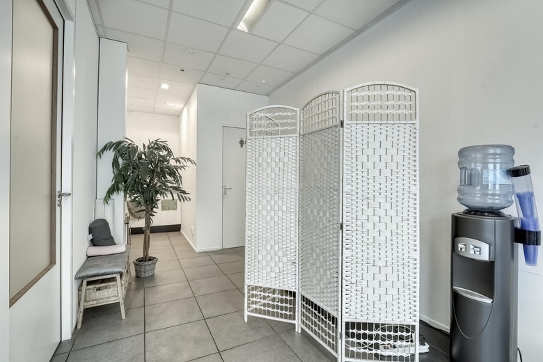 WinkelruimteaanDorpsstraat 22 A<br/> inZoeterwoude WinkelruimteaanDorpsstraat 22 A<br/> inZoeterwoude