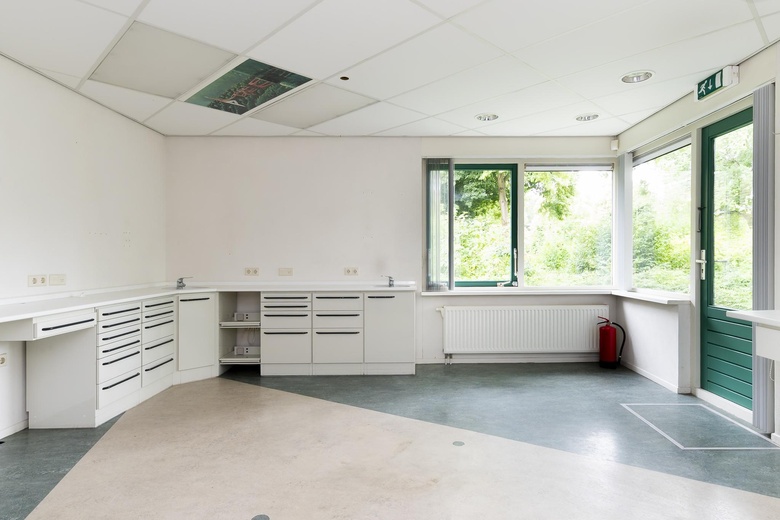 KantoorruimteaanVivaldistraat 67 B<br/> inLisse KantoorruimteaanVivaldistraat 67 B<br/> inLisse