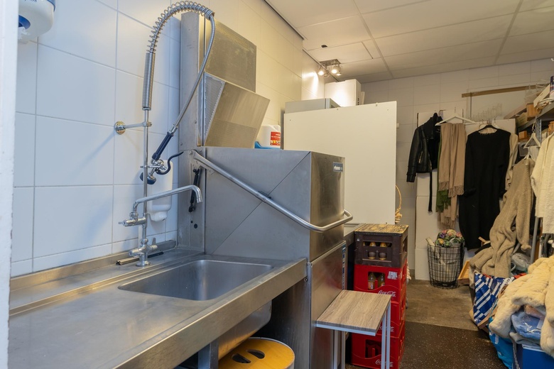 WinkelruimteaanKanaalstraat 68<br/> inLisse