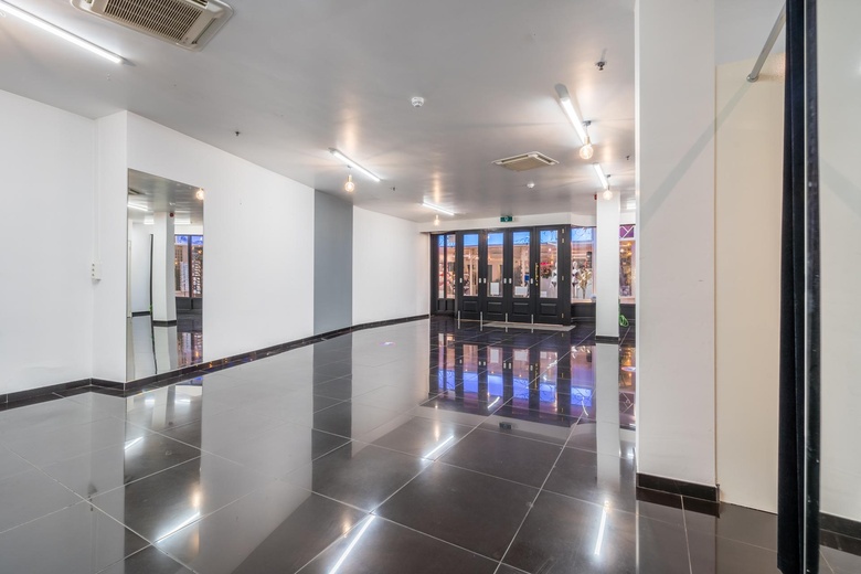 WinkelruimteaanPassage 25 b<br/> inRoosendaal WinkelruimteaanPassage 25 b<br/> inRoosendaal
