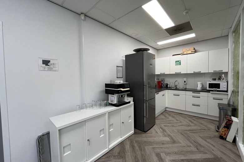 KantoorruimteaanArchimedesbaan 13<br/> inNieuwegein