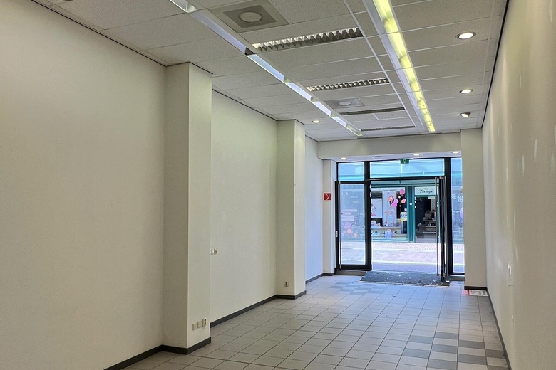 WinkelruimteaanSpoorstraat 30 A<br/> inDen Helder WinkelruimteaanSpoorstraat 30 A<br/> inDen Helder