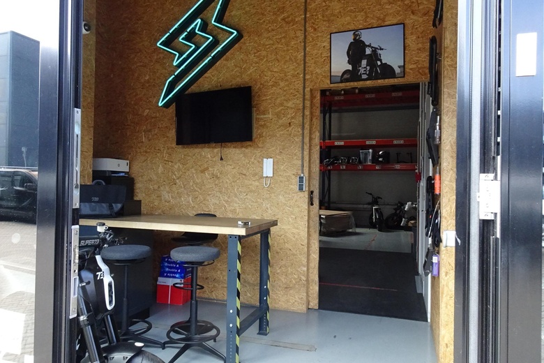 BedrijfsruimteaanIndustrieweg 45<br/> inDuivendrecht