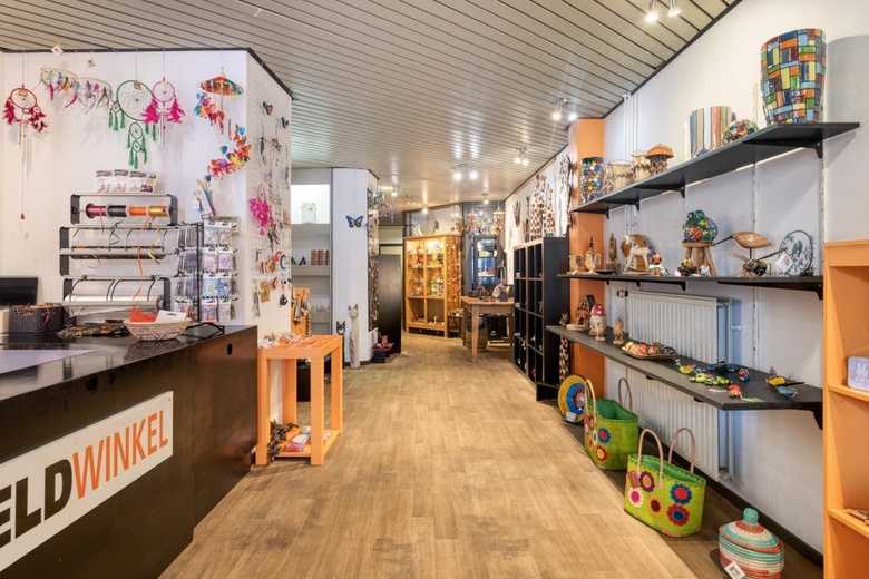 WinkelruimteaanKaaistraat 25<br/> inSteenbergen WinkelruimteaanKaaistraat 25<br/> inSteenbergen