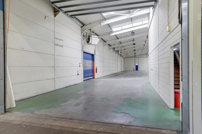 BedrijfsruimteaanHenri Dunantstraat 13<br/> inGendt BedrijfsruimteaanHenri Dunantstraat 13<br/> inGendt