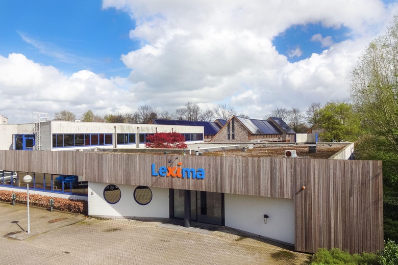 Bekijk foto 1 in  aan de  in 