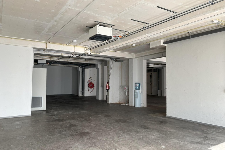 WinkelruimteaanAmsterdamsestraatweg 253<br/> inUtrecht