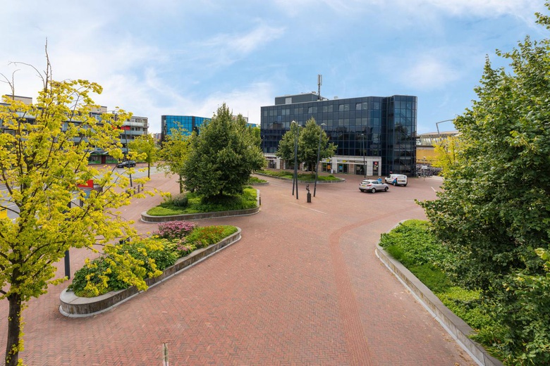 KantoorruimteaanStationsplein 4<br/> inZwijndrecht KantoorruimteaanStationsplein 4<br/> inZwijndrecht