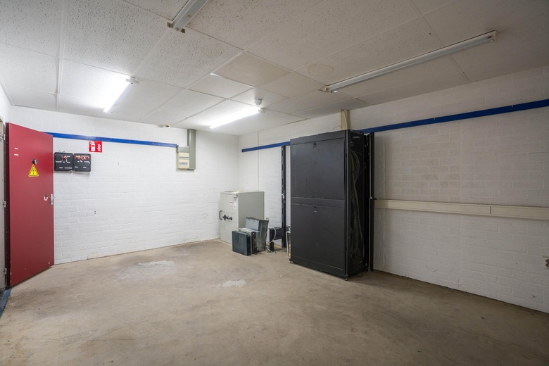 BedrijfsruimteaanDr. Nolenslaan 111<br/> inSittard