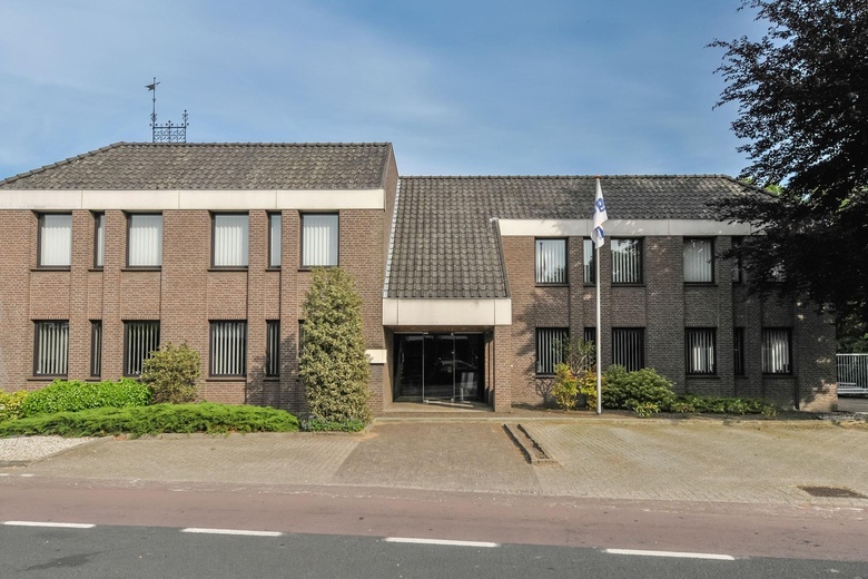 BedrijfsruimteaanHoofdstraat 11<br/> inLottum BedrijfsruimteaanHoofdstraat 11<br/> inLottum
