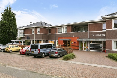 Bekijk foto 2 van Pastoor Geenenstraat 64 Bekijk foto 2 van Pastoor Geenenstraat 64
