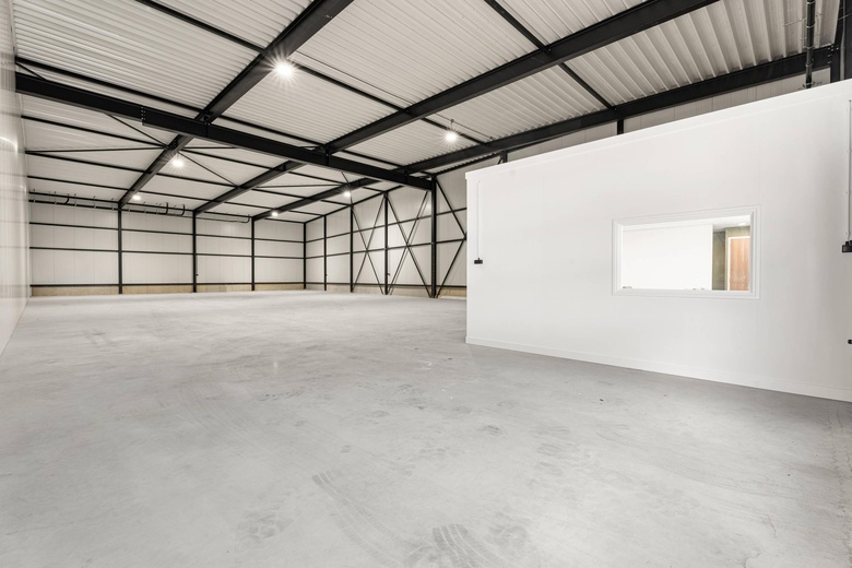 BedrijfsruimteaanIJsselstraat 48<br/> inOss