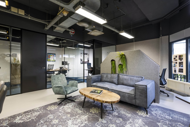 KantoorruimteaanOverschiestraat 176<br/> inAmsterdam