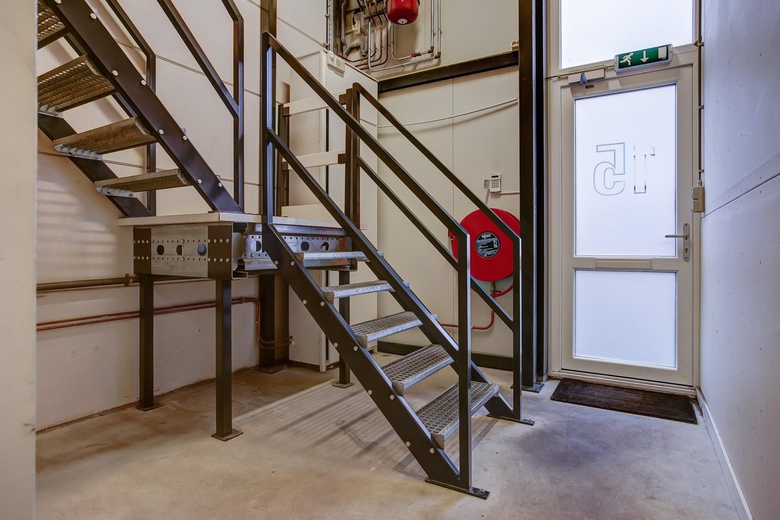 BedrijfsruimteaanInstallatieweg 15<br/> inHuizen