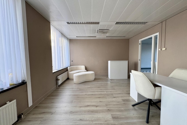 KantoorruimteaanBreestraat 85<br/> inBeverwijk KantoorruimteaanBreestraat 85<br/> inBeverwijk