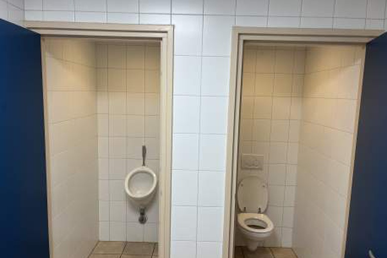 KantoorruimteaanZuiddijk 1<br/> inHelmond KantoorruimteaanZuiddijk 1<br/> inHelmond