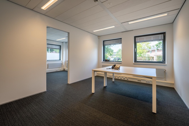 KantoorruimteaanNaarderpoort 2<br/> inNaarden KantoorruimteaanNaarderpoort 2<br/> inNaarden