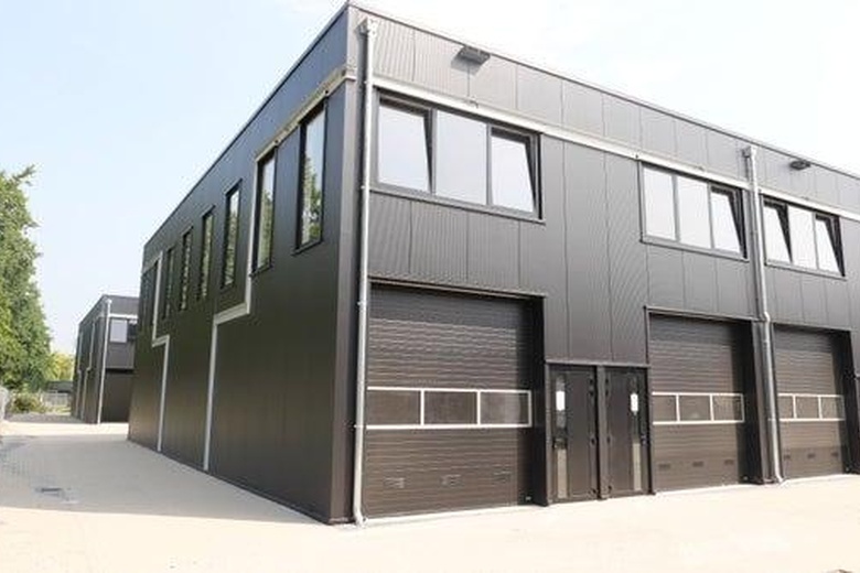 BedrijfsruimteaanAntonie van Leeuwenhoekstraat 1B15<br/> inOud-Beijerland