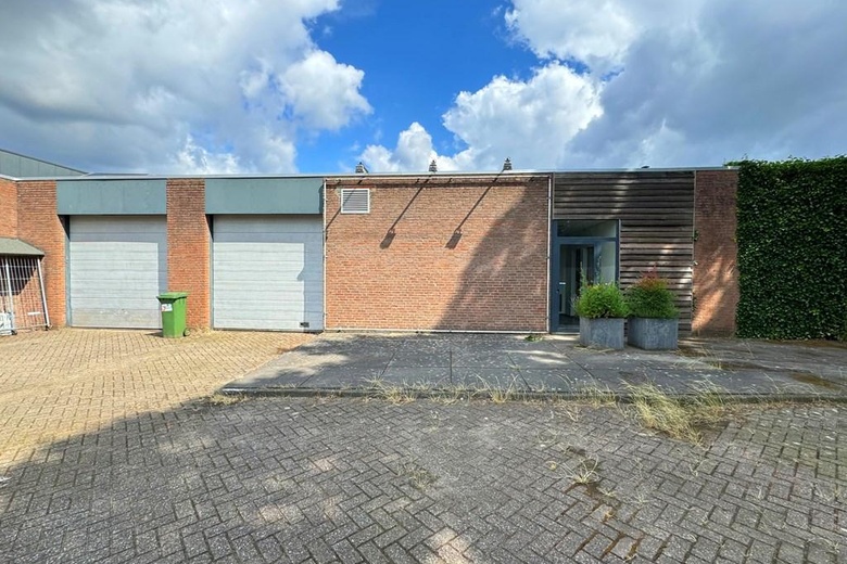 Bekijk foto Kantoorruimte aan de Lange Voren 4 in Reusel Bekijk foto Kantoorruimte aan de Lange Voren 4 in Reusel