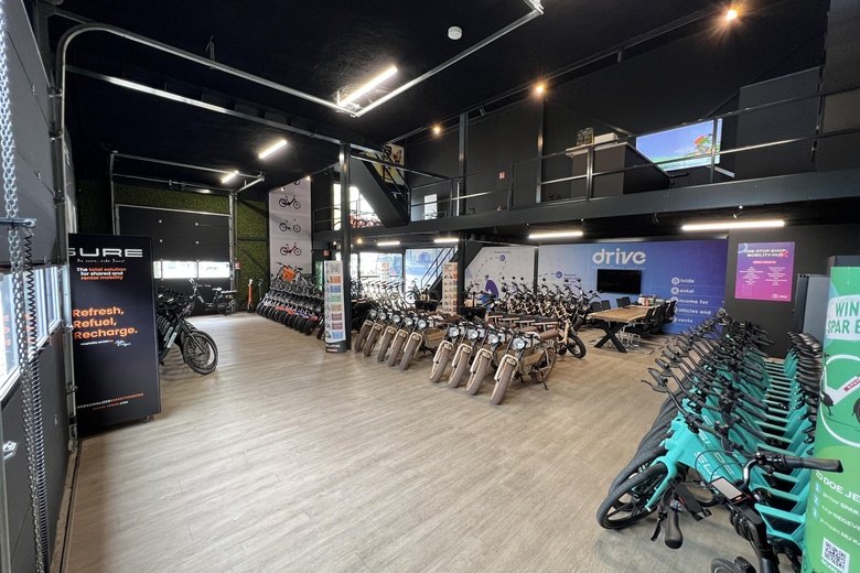 BedrijfsruimteaanLorentzstraat 11 07<br/> inHarderwijk