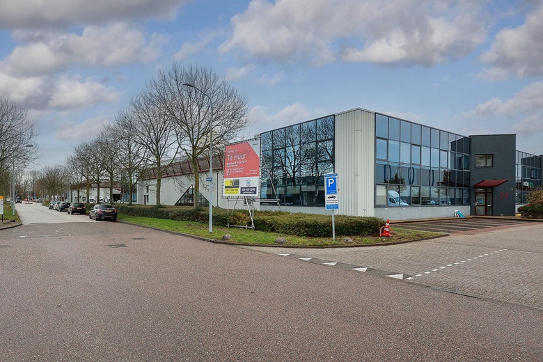 BedrijfsruimteaanParellaan 24<br/> inHoofddorp
