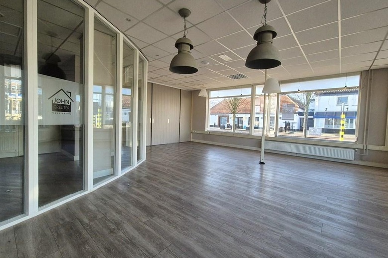 WinkelruimteaanStreekweg 204<br/> inHoogkarspel