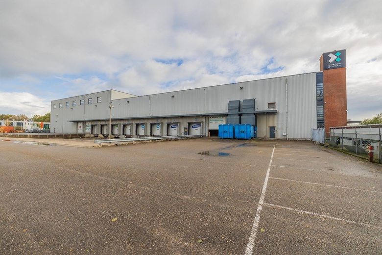 BedrijfsruimteaanZaalbergweg 9<br/> inLeiden BedrijfsruimteaanZaalbergweg 9<br/> inLeiden